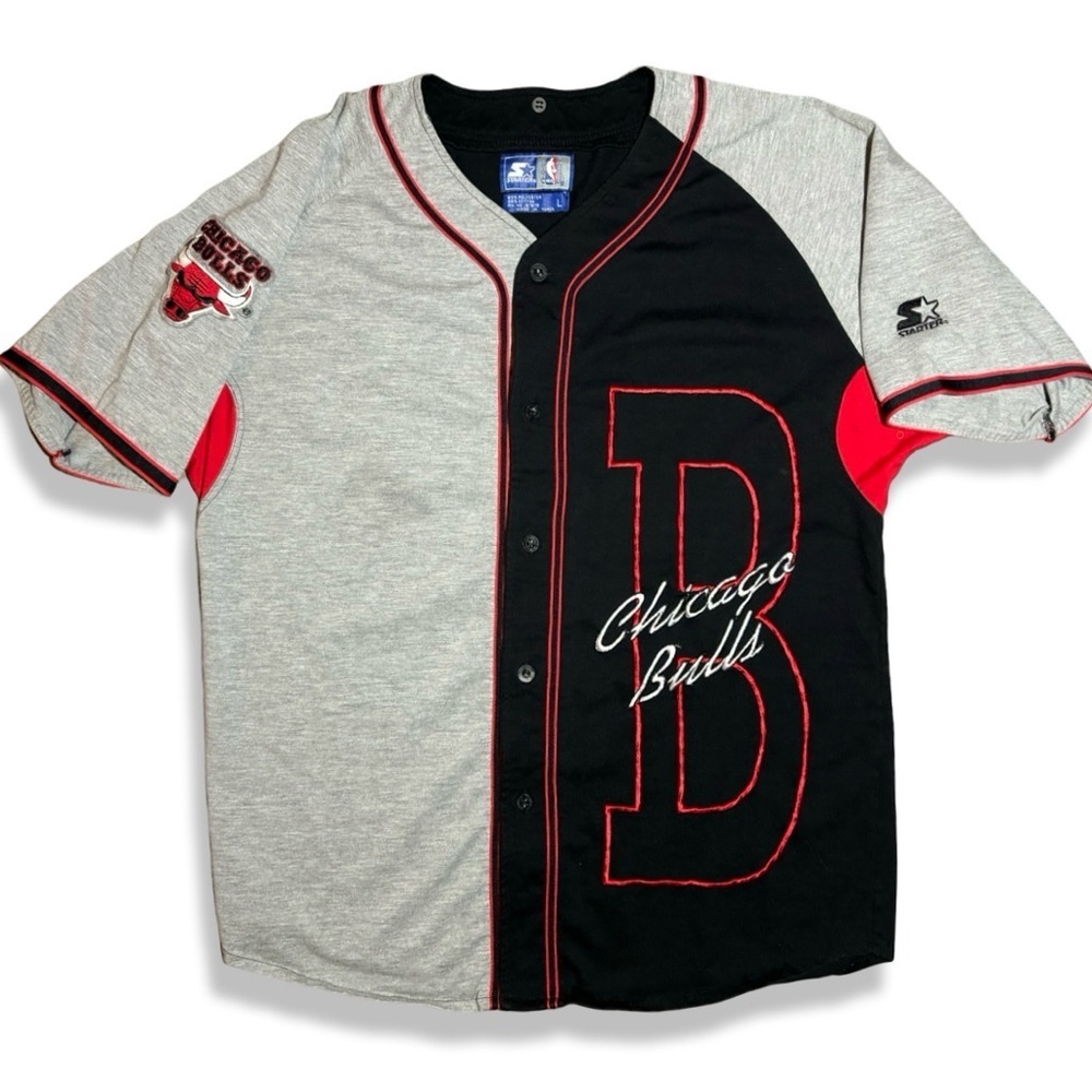 Vintage 90s Starter Chicago Bulls Baseball Jersey / Shirt
